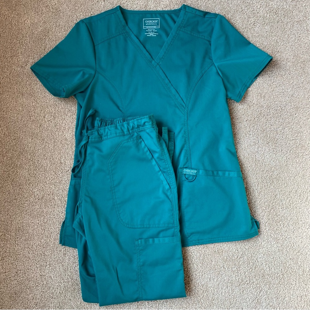 Hunter Green Scrub Set Cherokee Scrubs NWOT